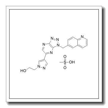 methanesulfonic acid,2-[4-[3-(quinolin-6-ylmethyl)triazolo[4,5-b]pyrazin-5-yl]pyrazol-1-yl]ethanol CAS 956906-93-7
